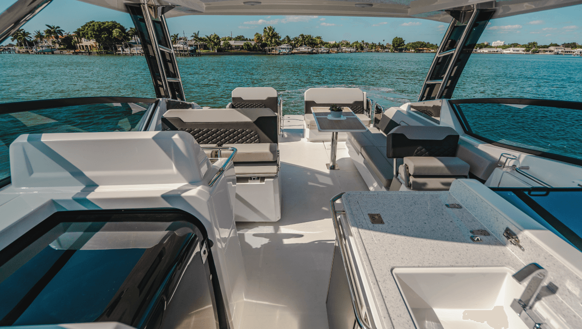 Bañera del Aquila 32 Sport