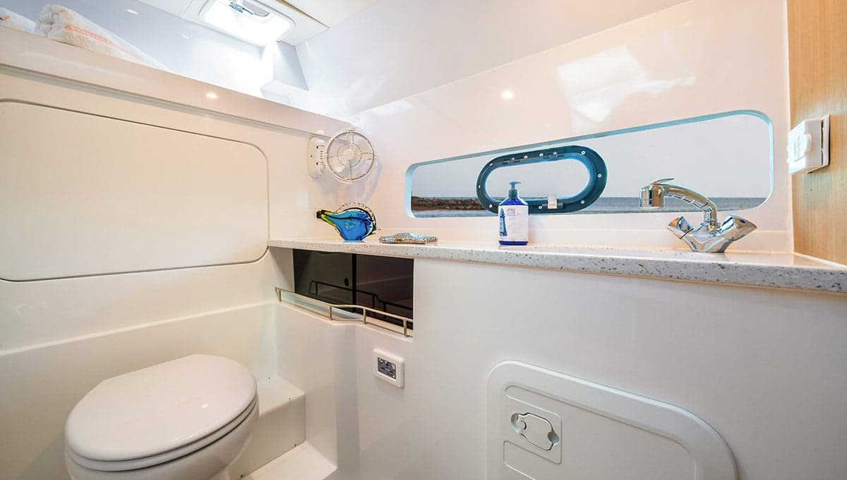 Baño del Aquila 32 Sport