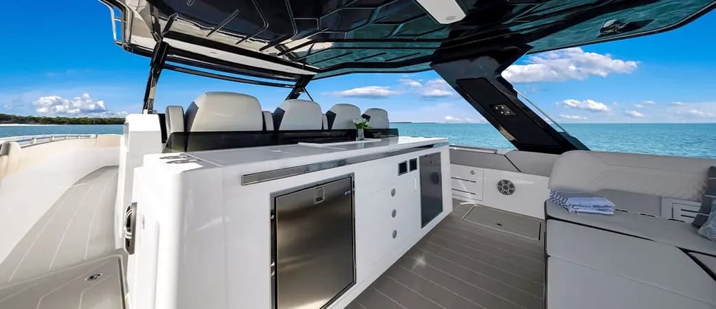 Cocina exterior del Aquila 45 Sport