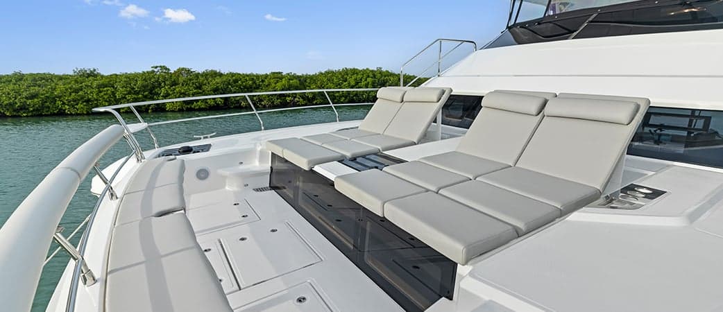 Solárium del Aquila 50 Yacht