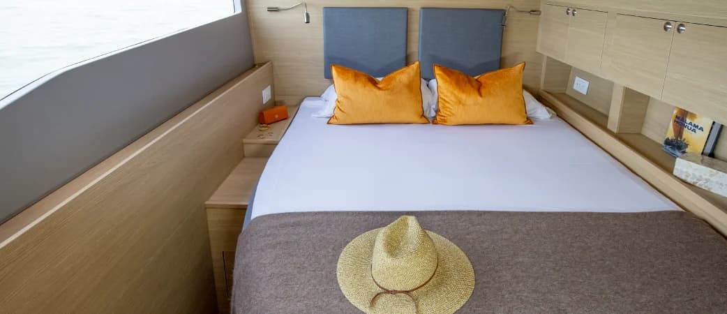 Camarote del Aquila 54 Yacht