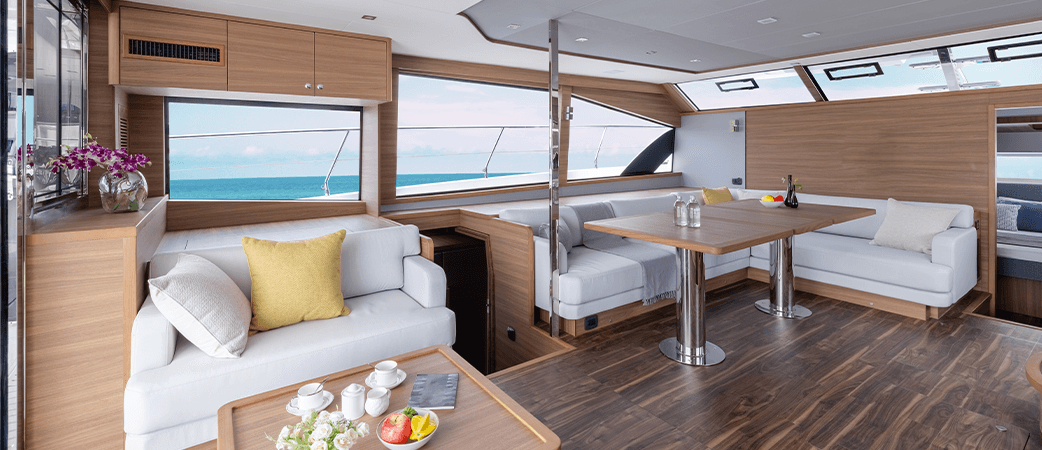 Salón del Aquila 54 Yacht