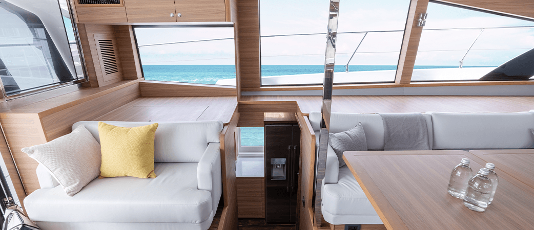 Salón del Aquila 54 Yacht