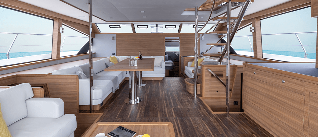 Salón del Aquila 54 Yacht