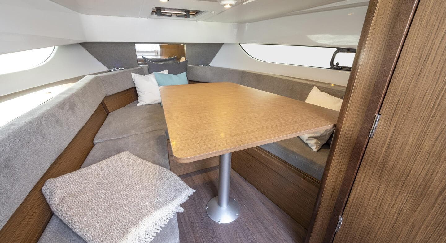 Beneteau Flyer 9 SUNdeck · 30