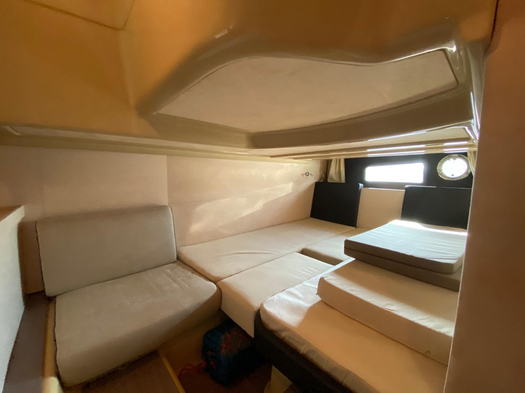 Cranchi M38 · 34