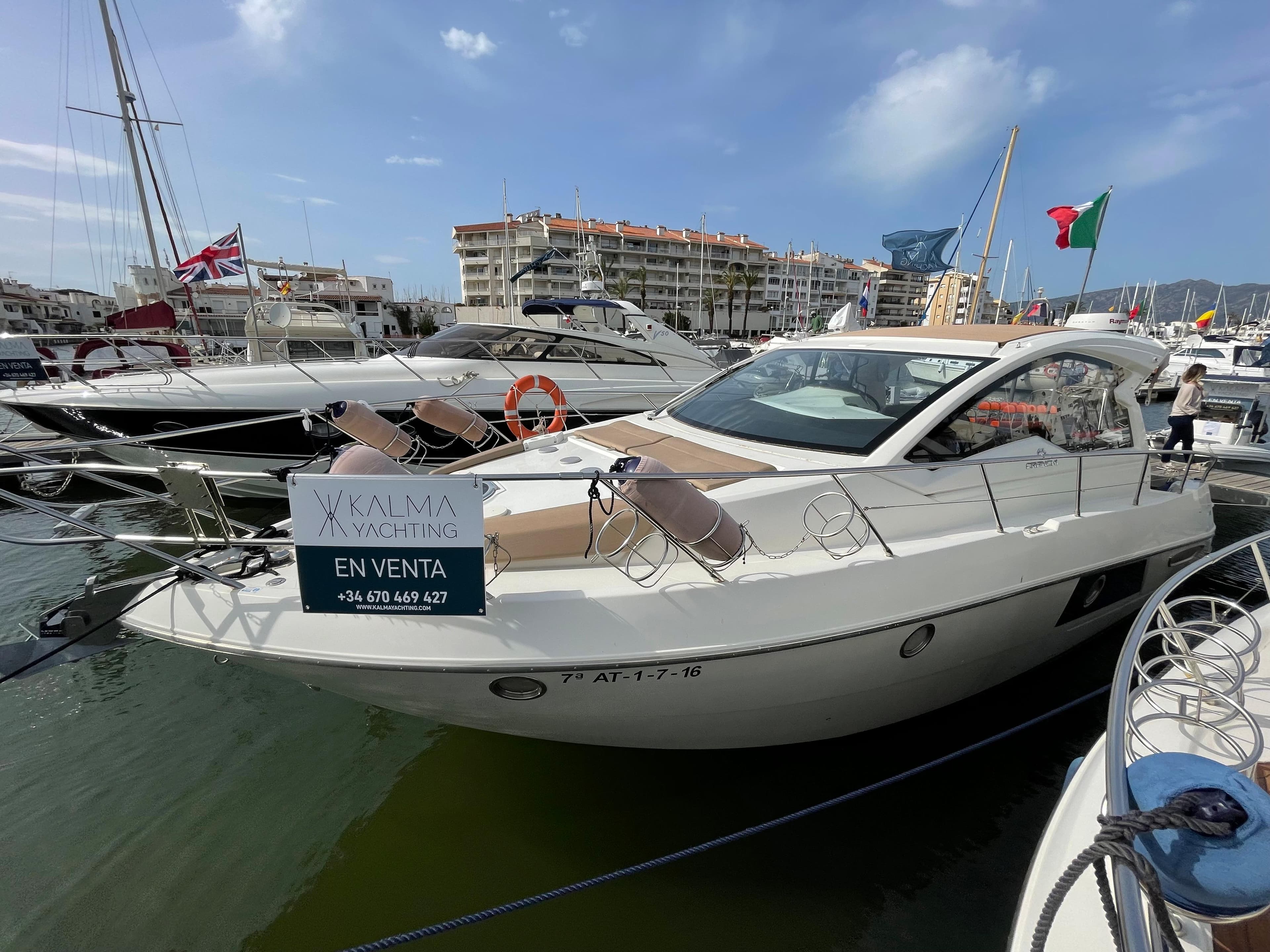 Cranchi M38 · 3