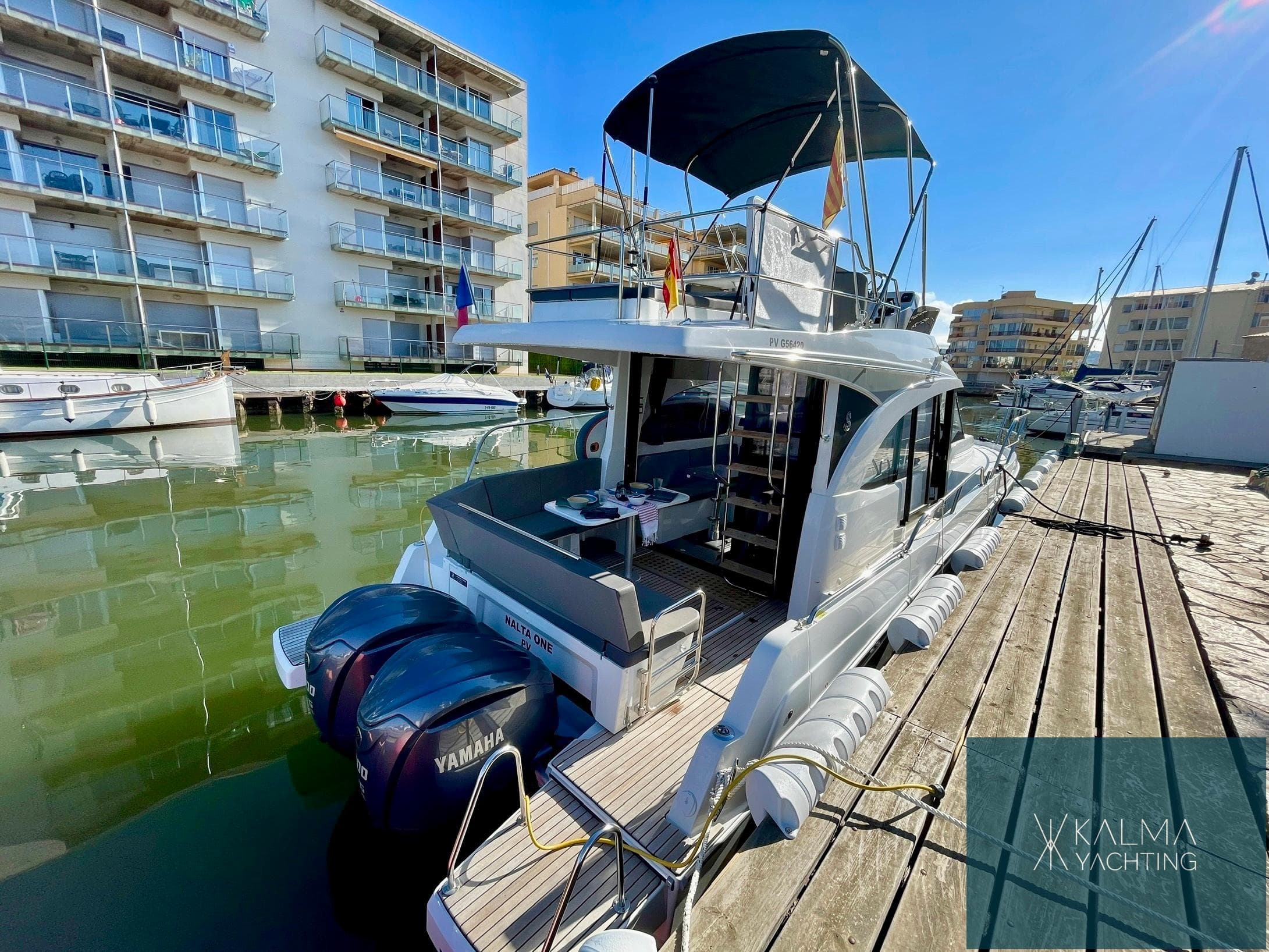 Beneteau Antares 11 Fly · 7