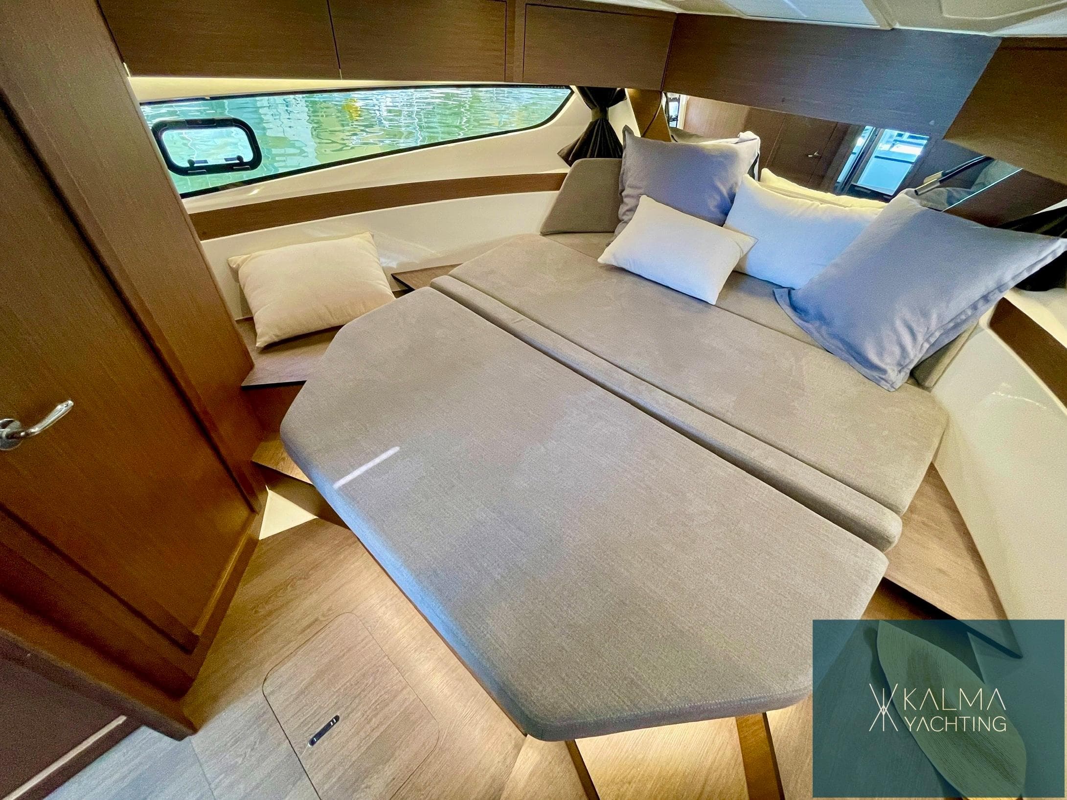 Beneteau Antares 11 Fly · 41