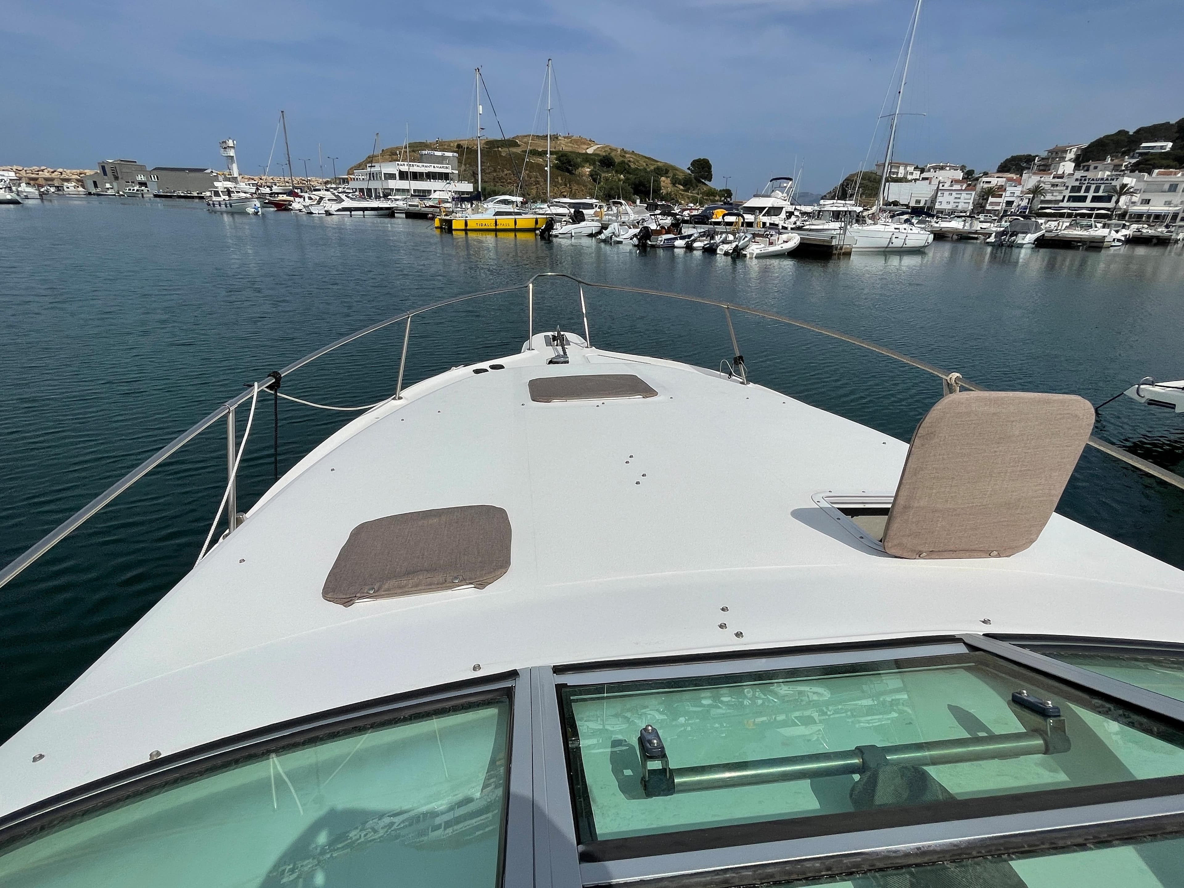 Sea Ray 290 Sundancer · 30