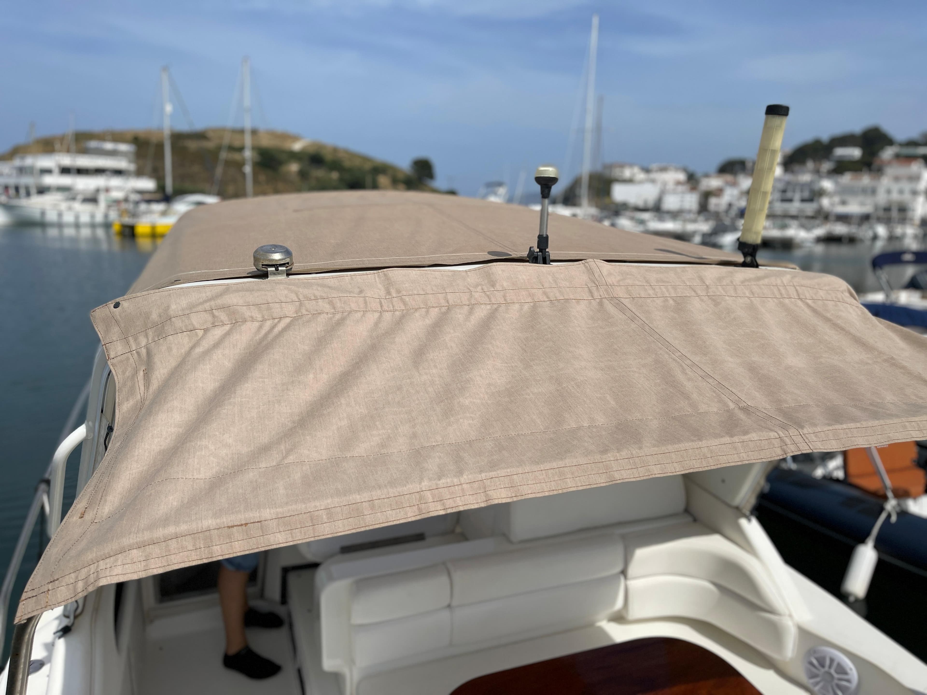 Sea Ray 290 Sundancer · 38