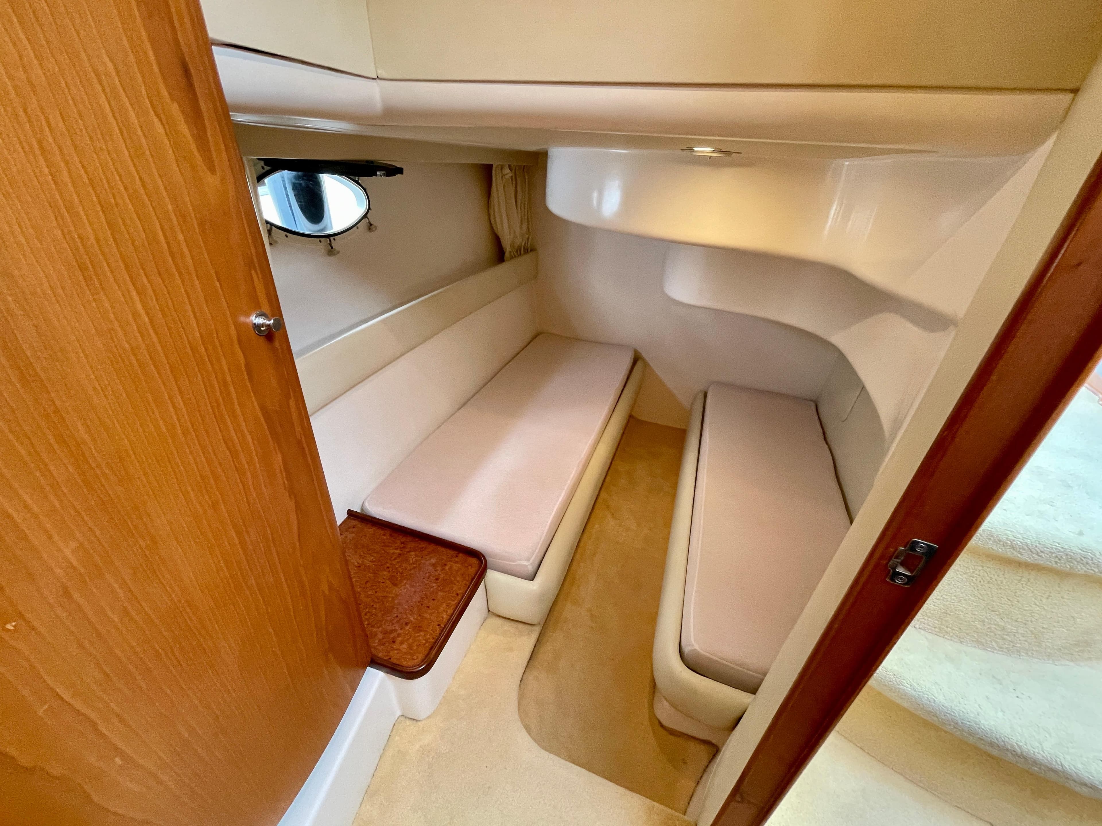Genesis Boats 37 Flybridge · 41
