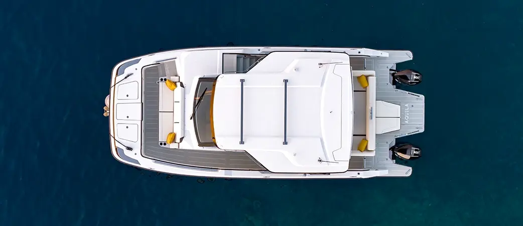 Vista cenital del Aquila 35 Sport