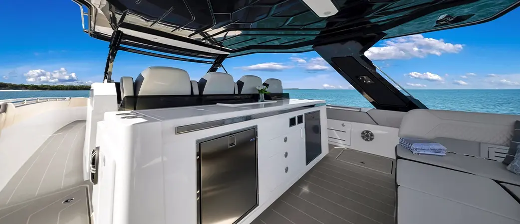 Cocina exterior del Aquila 45 Sport