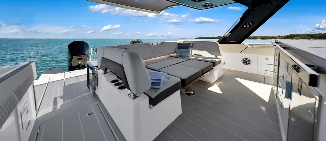 Bañera del Aquila 45 Sport