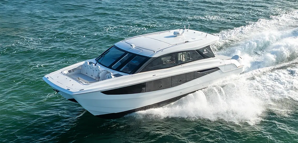 Aquila 46 Coupe visto desde el aire